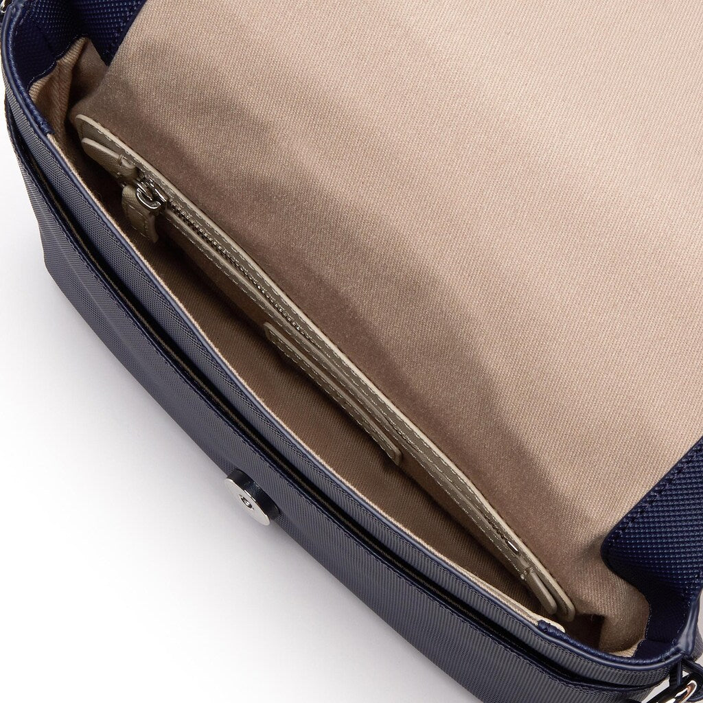 Wo  Daily Classic Coated Piqué Canvas Flap Shoulder Bag | Lacoste Womens