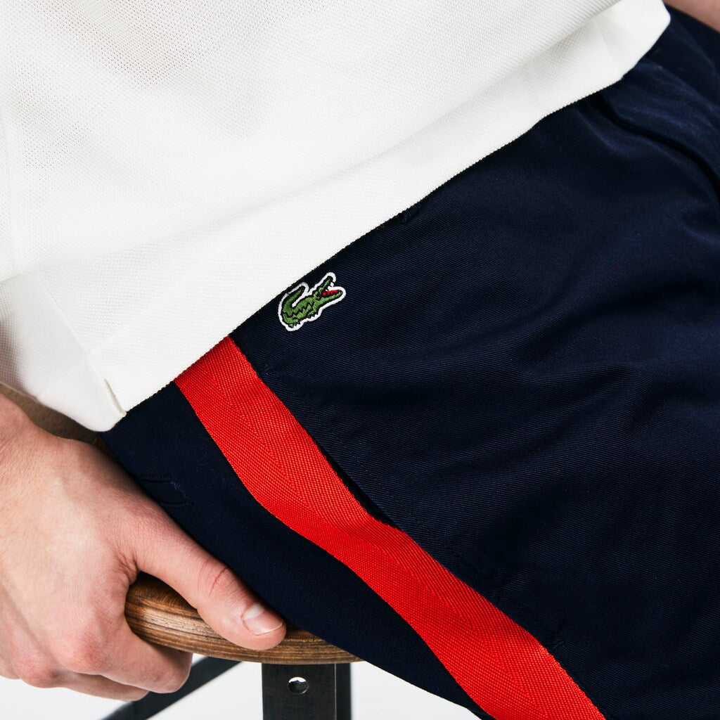 LIVE Loose Fit Chinos | Lacoste Mens